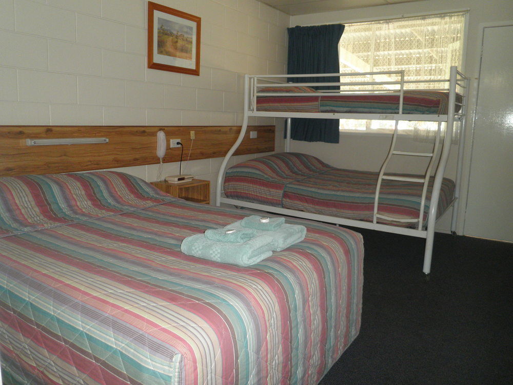 Roma Motel ภายนอก รูปภาพ